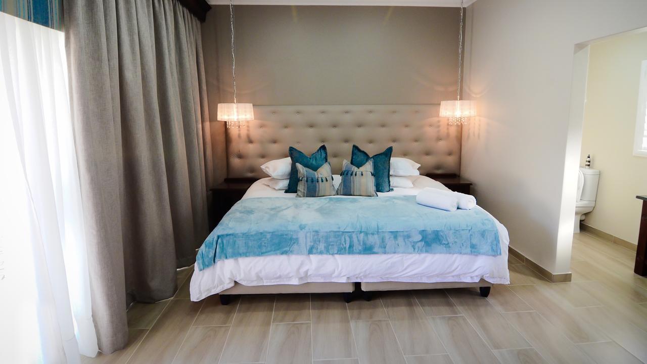Abella Bed And Breakfast Vryburg Ngoại thất bức ảnh